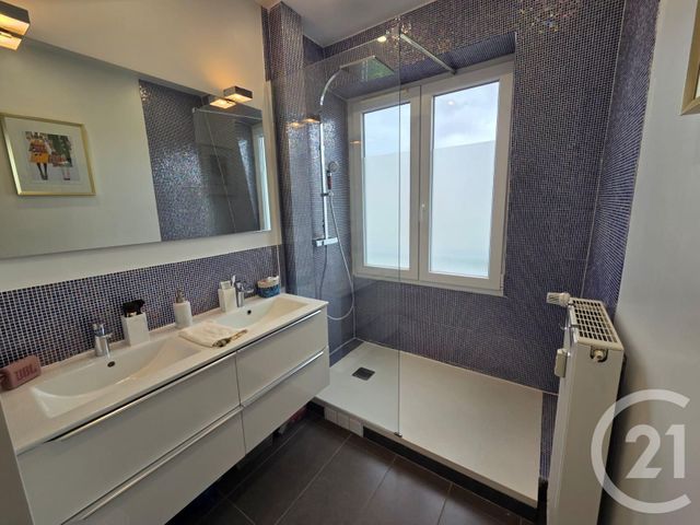 Appartement F3 à louer - 3 pièces - 62.76 m2 - COMPIEGNE - 60 - PICARDIE - Century 21 Agence Saint Antoine