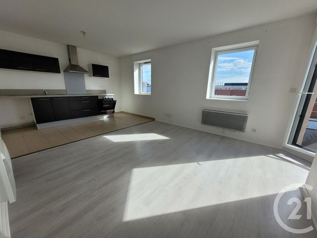 Appartement F2 à louer - 2 pièces - 44.0 m2 - COMPIEGNE - 60 - PICARDIE - Century 21 Agence Saint Antoine