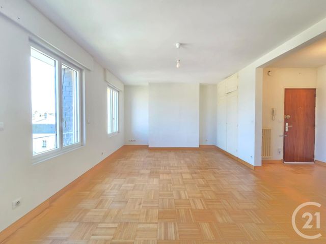 Appartement F2 à louer - 2 pièces - 56.77 m2 - COMPIEGNE - 60 - PICARDIE - Century 21 Agence Saint Antoine