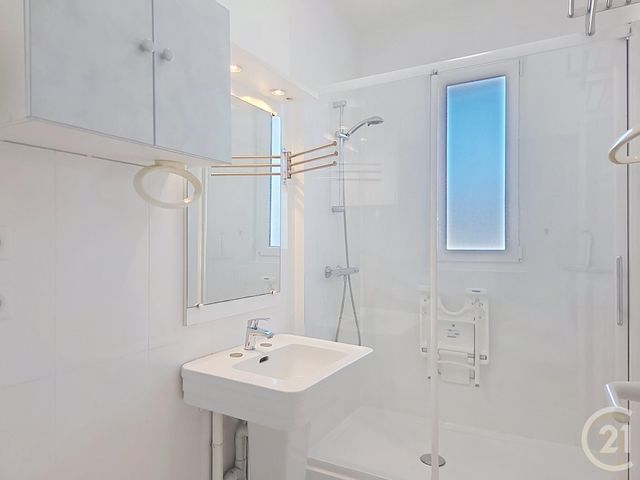 Appartement F2 à louer - 2 pièces - 56.77 m2 - COMPIEGNE - 60 - PICARDIE - Century 21 Agence Saint Antoine