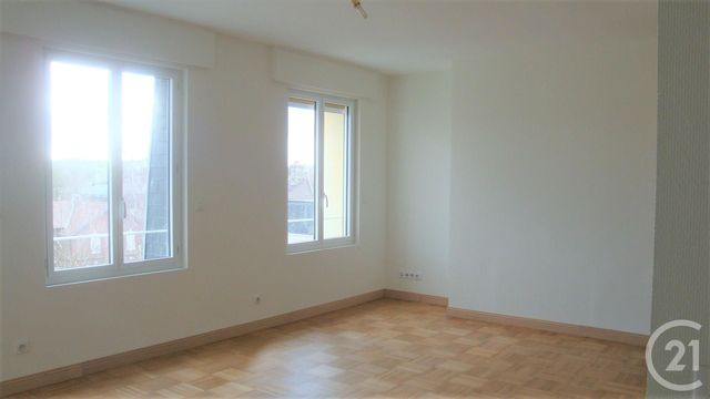 Appartement F2 à louer - 2 pièces - 56.77 m2 - COMPIEGNE - 60 - PICARDIE - Century 21 Agence Saint Antoine