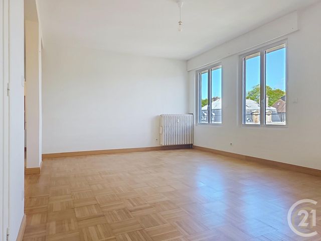 Appartement F2 à louer - 2 pièces - 56.77 m2 - COMPIEGNE - 60 - PICARDIE - Century 21 Agence Saint Antoine