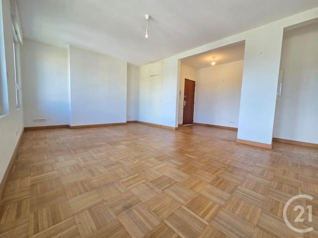 Appartement F2 à louer - 2 pièces - 56.77 m2 - COMPIEGNE - 60 - PICARDIE - Century 21 Agence Saint Antoine