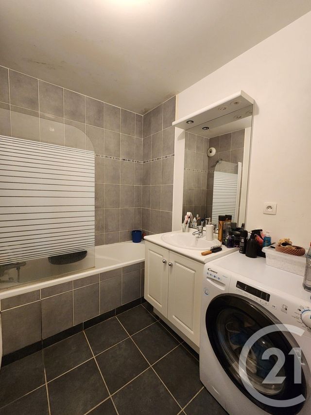 Appartement F3 à vendre - 3 pièces - 68.05 m2 - COMPIEGNE - 60 - PICARDIE - Century 21 Agence Saint Antoine