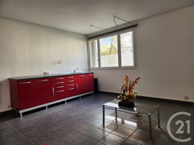 Appartement F4 à vendre - 4 pièces - 85.0 m2 - COMPIEGNE - 60 - PICARDIE - Century 21 Agence Saint Antoine