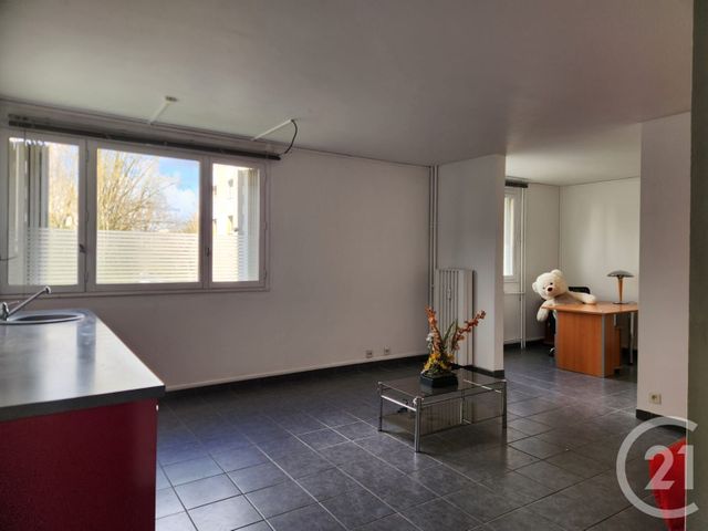 Appartement F4 à vendre - 4 pièces - 85.0 m2 - COMPIEGNE - 60 - PICARDIE - Century 21 Agence Saint Antoine