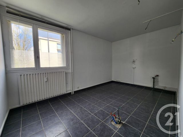 Appartement F4 à vendre - 4 pièces - 85.0 m2 - COMPIEGNE - 60 - PICARDIE - Century 21 Agence Saint Antoine