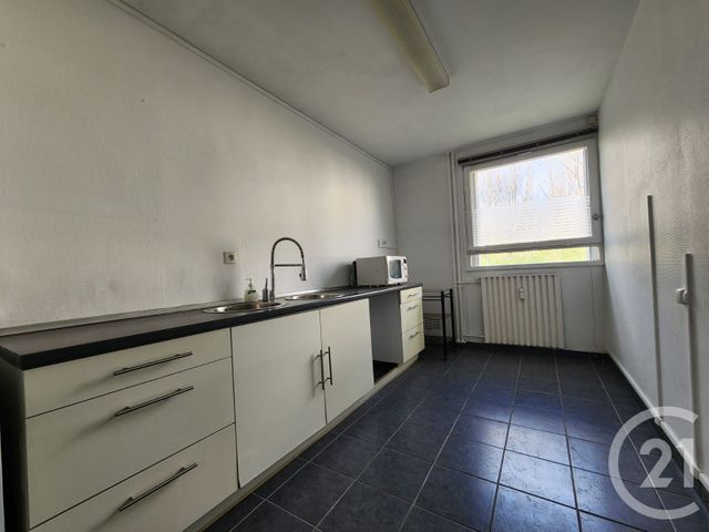 Appartement F4 à vendre - 4 pièces - 85.0 m2 - COMPIEGNE - 60 - PICARDIE - Century 21 Agence Saint Antoine
