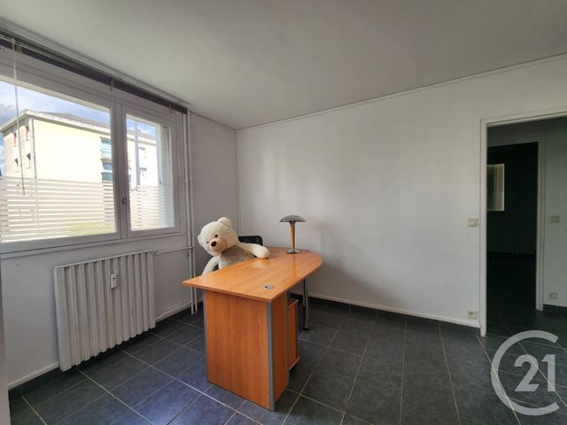 Appartement F4 à vendre - 4 pièces - 85.0 m2 - COMPIEGNE - 60 - PICARDIE - Century 21 Agence Saint Antoine