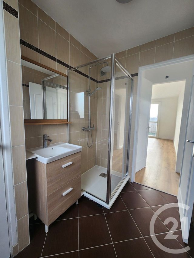 Appartement F4 à vendre - 4 pièces - 70.0 m2 - COMPIEGNE - 60 - PICARDIE - Century 21 Agence Saint Antoine